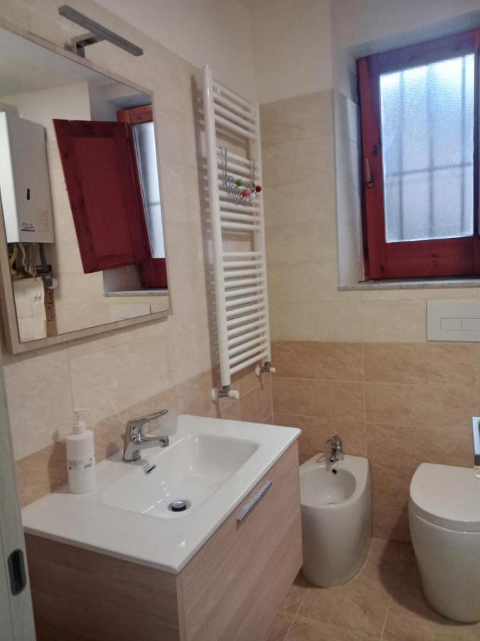 Let It B&B Apartment ซาแลร์โน ภายนอก รูปภาพ